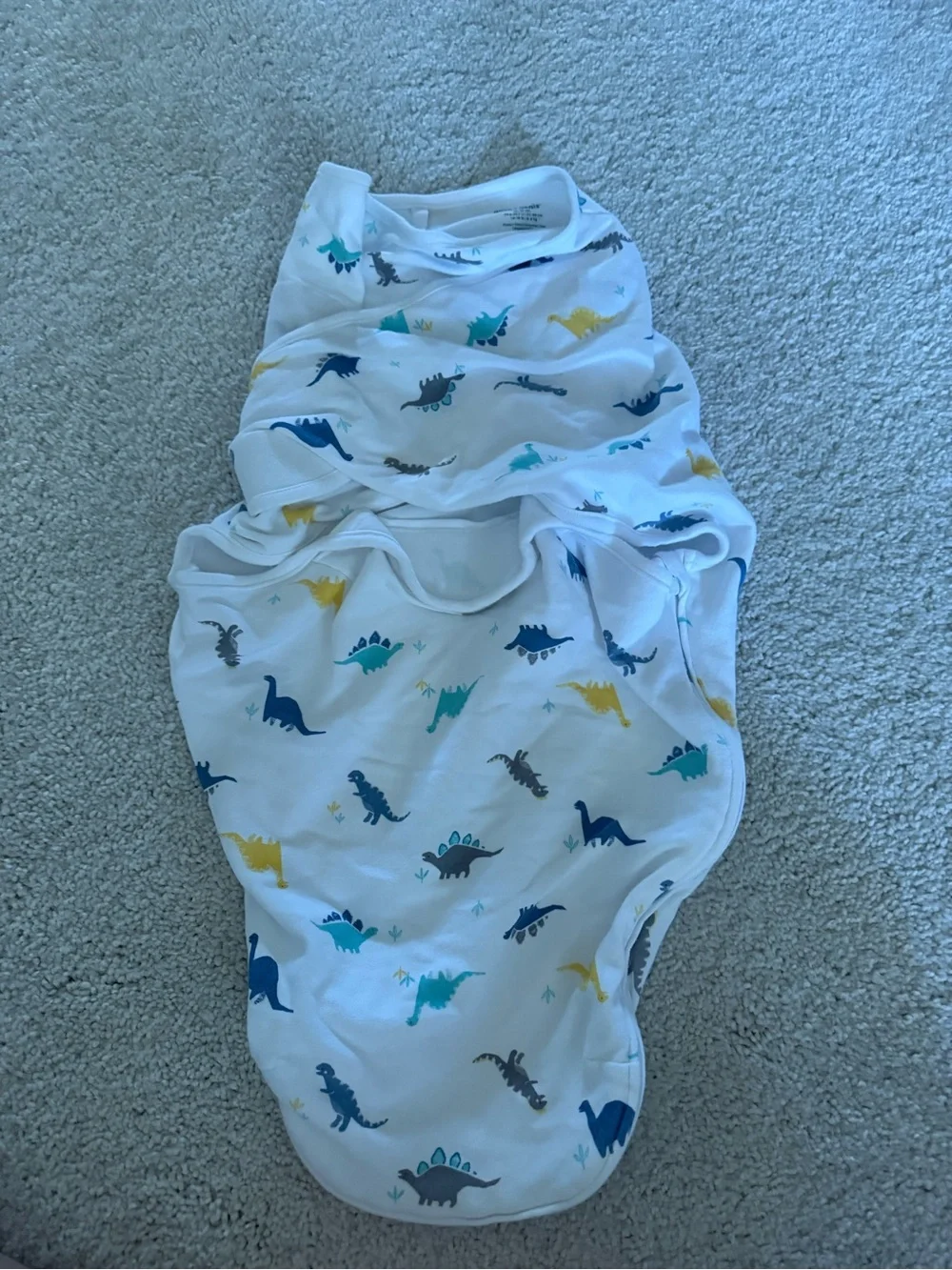 Bundle of 6 Swaddles from Love to Dream, Ollie, SwaddleMe, and Aiden + Anais